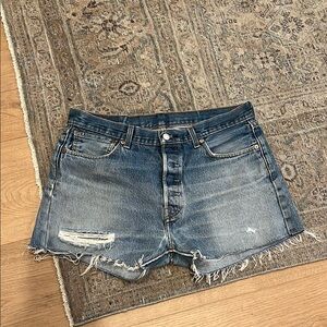 Vintage cutoff Levi 501 shorts